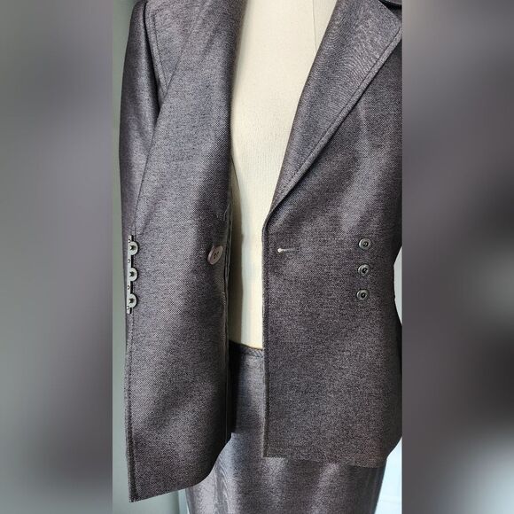 Calvin Klein Skirt Suit - Size 2 - Picture 7 of 11